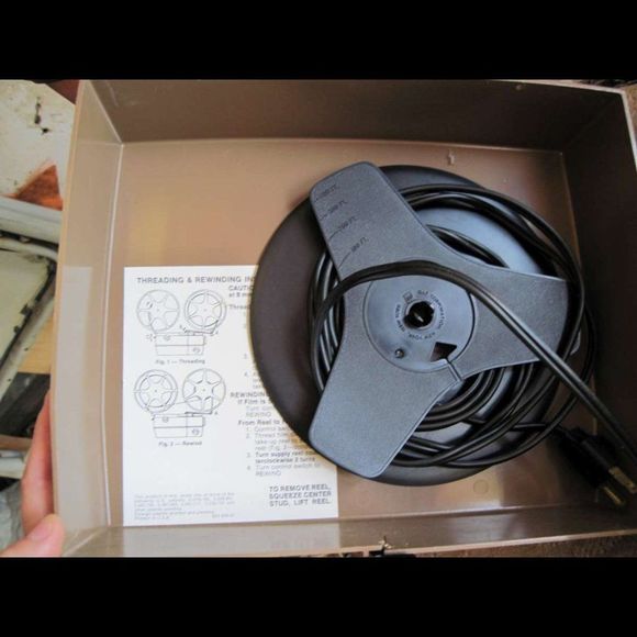 gaf 8mm Motion Picture Projector 2388 Mod 438-M2 25892 120V 60CY 3Amps Woodgrain - Picture 10 of 13